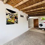 Ca Tauro * דניה